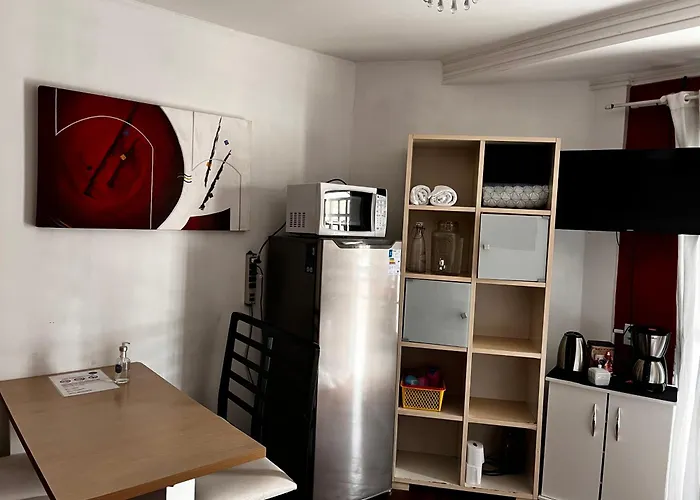 Mello'S House